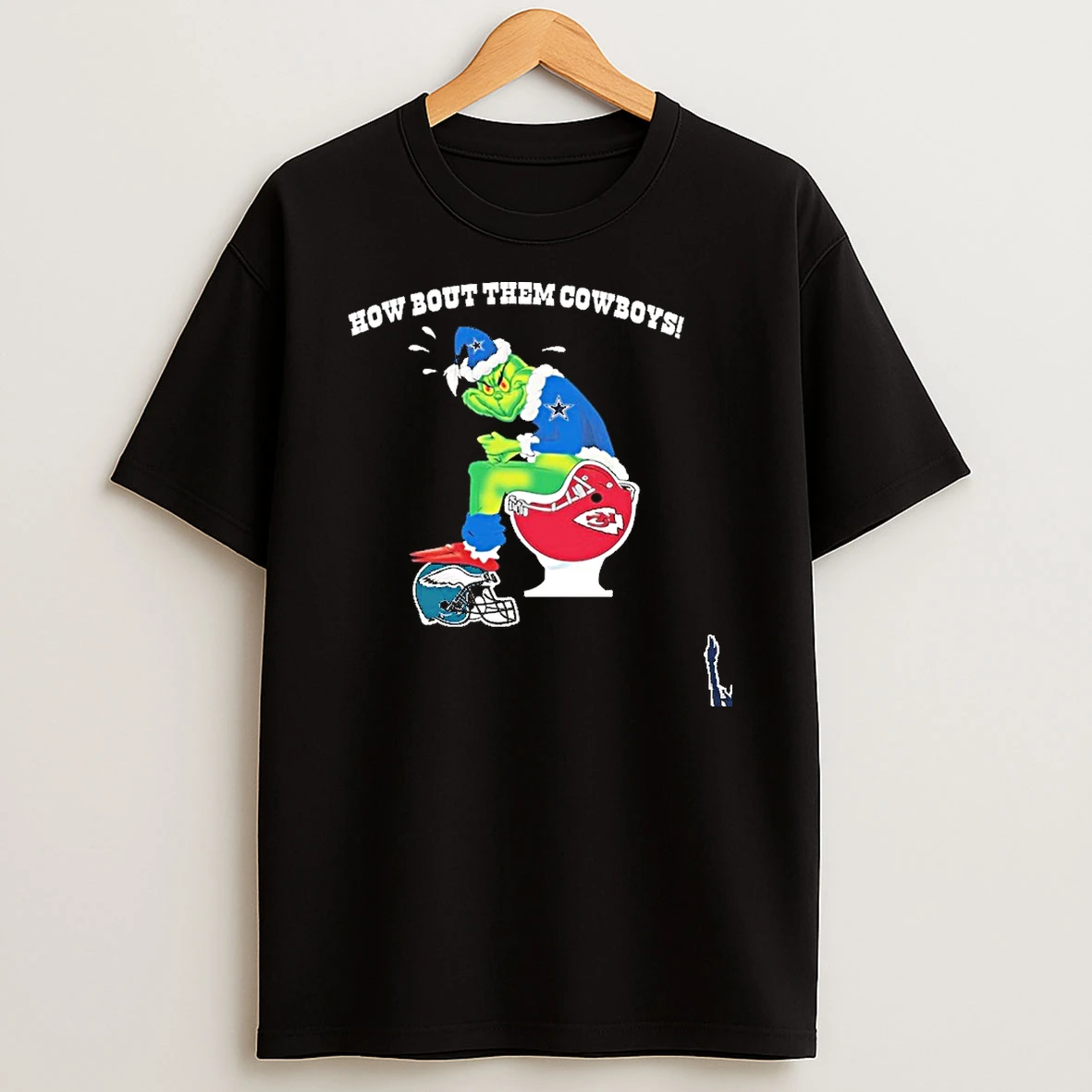 How Bout Them Cowboys Grinch Shitting On Toilet Kc Chiefs And Eagles T Shirt