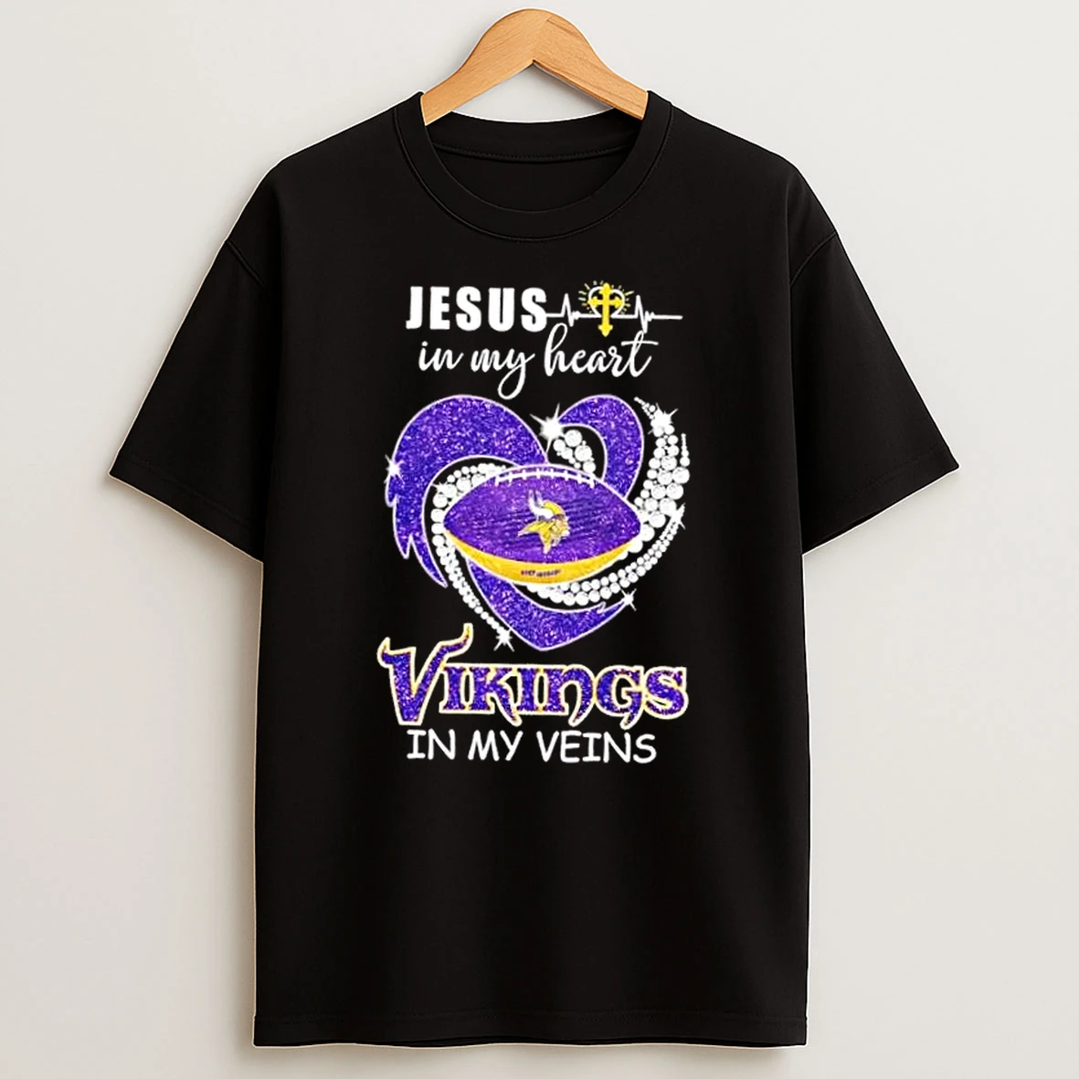 Jesus In My Heart Minnesota Vikings In My Veins Diamond Heart T Shirt