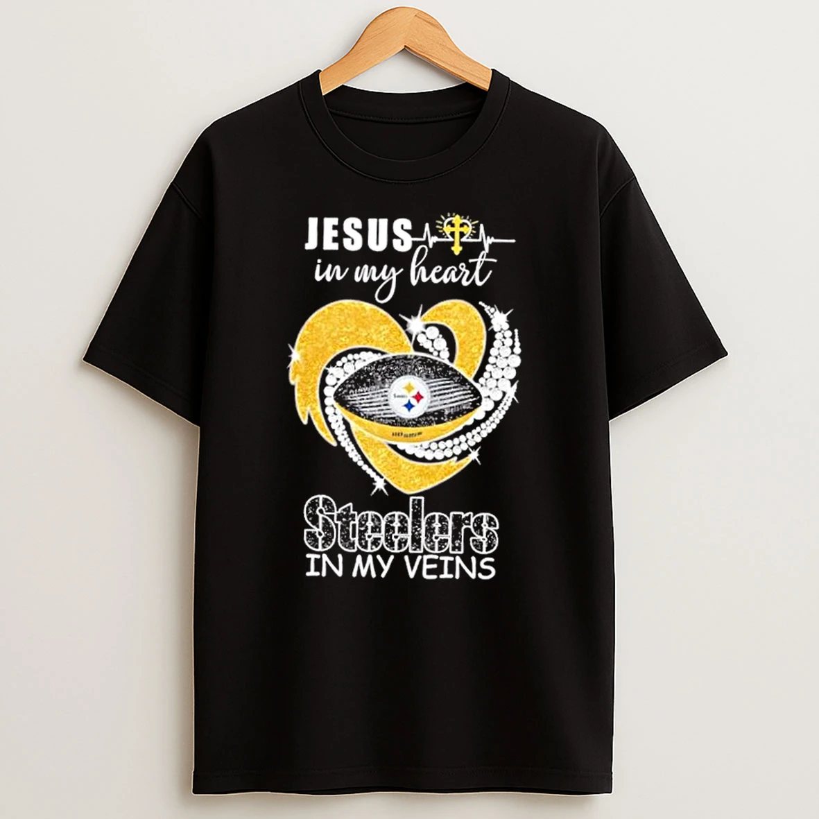 Jesus In My Heart Pittsburgh Steelers In My Veins Diamond Heart T Shirt