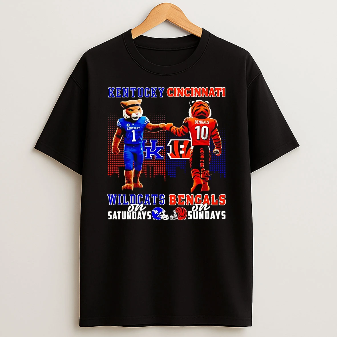 Kentucky Wildcats On Saturdays Cincinnati Bengals On Sundays Mascot T Shirt