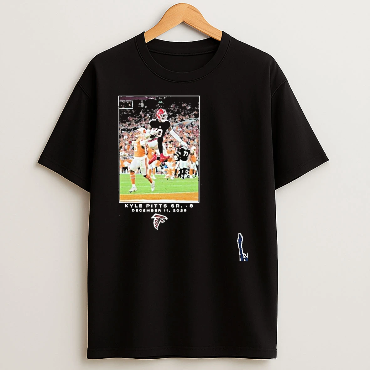 Kyle Pitts Sr Atlanta Falcons Nfl Flash Features Week 15 T Shirt