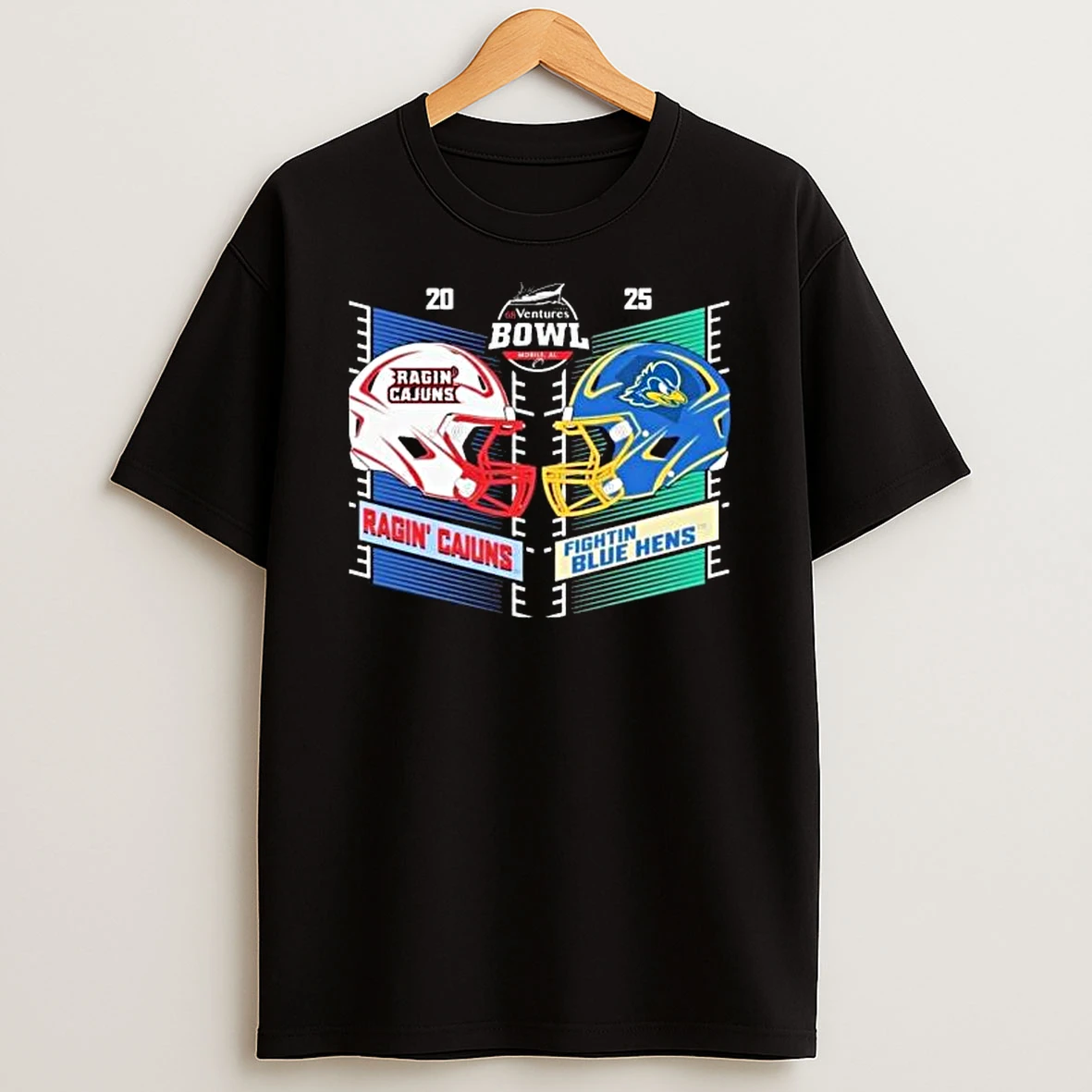 Louisiana Ragin Cajuns Vs Delaware Blue Hens 2025 68 Ventures Bowl Ventures Bowl Head To Head Helmet T Shirt