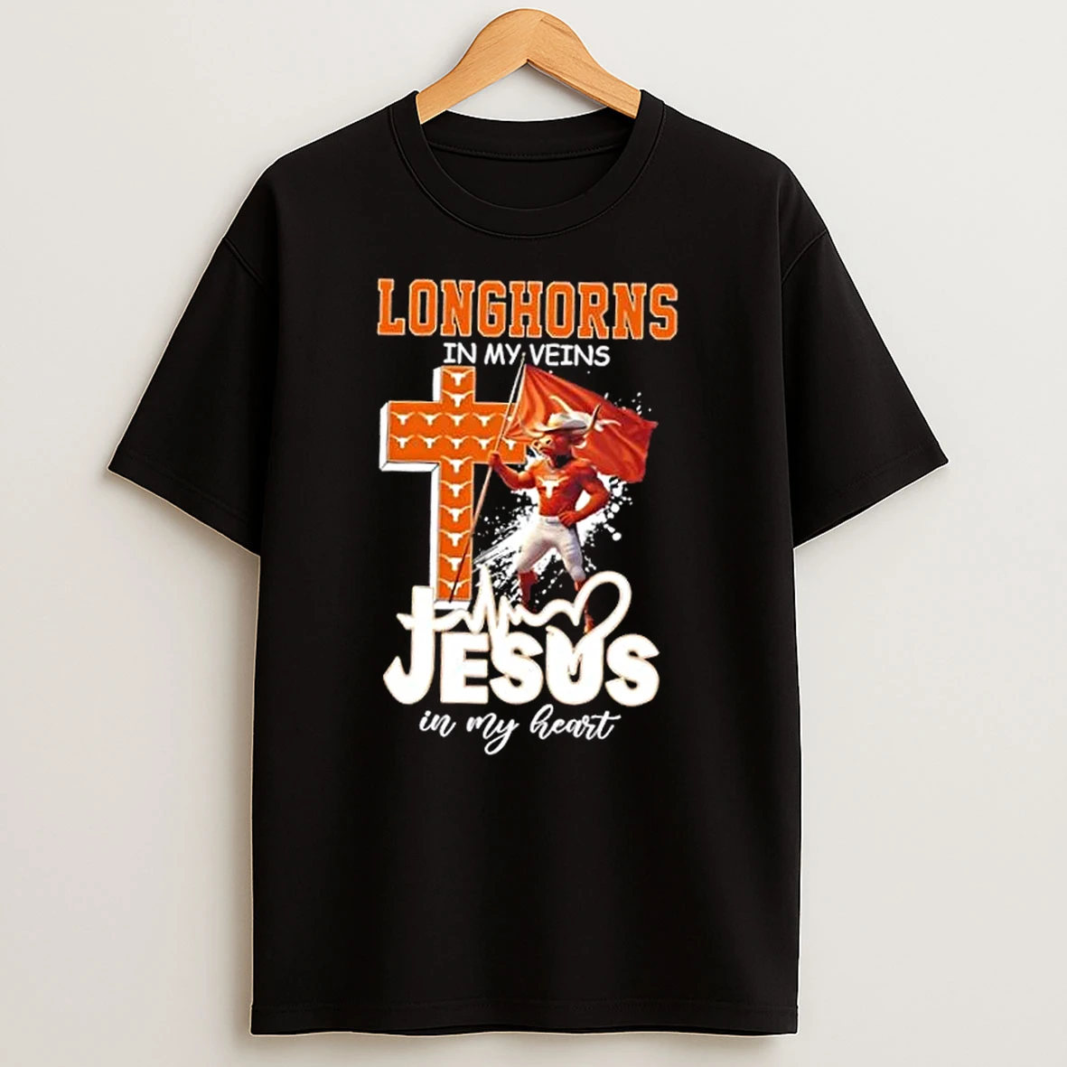 Mascot Hold Flag Texas Longhorns In My Veins Jesus In My Heart T Shirt