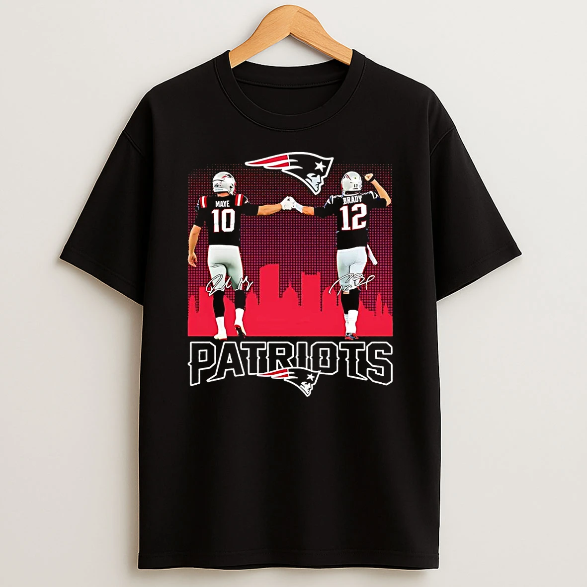 Maye And Brady Fist Bump Patriots Signatures T Shirt