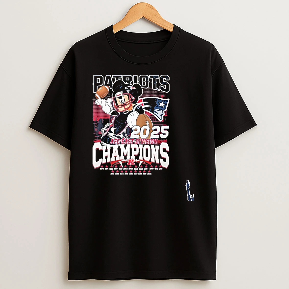 Mickey Mouse X New England Patriots 2025 Afc East Division Champions T Shirt