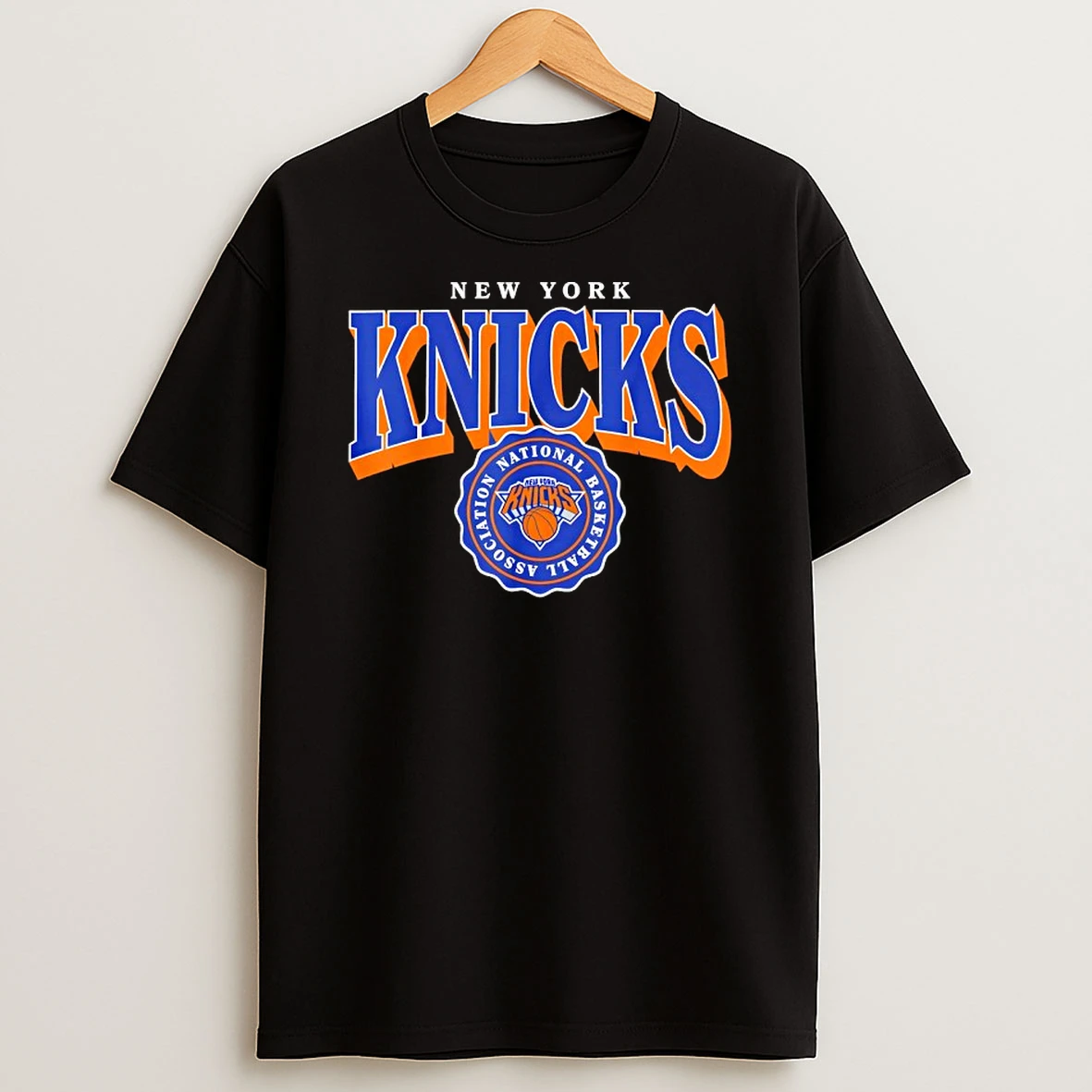 Nba New York Knicks Arched Crest T Shirt