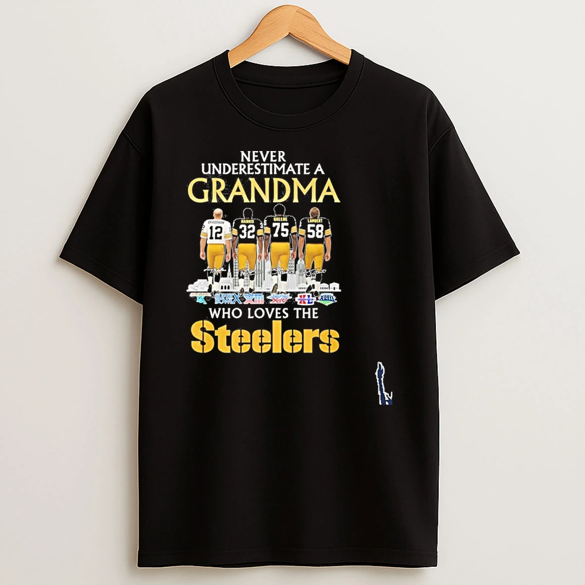 Never Underestimate A Grandma Who Loves The Pittsburgh Steelers T Shirt