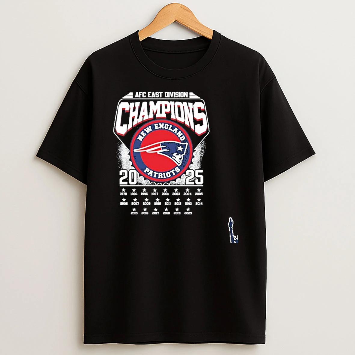 New England Patriots 2025 East Division Champions Vintage T Shirt