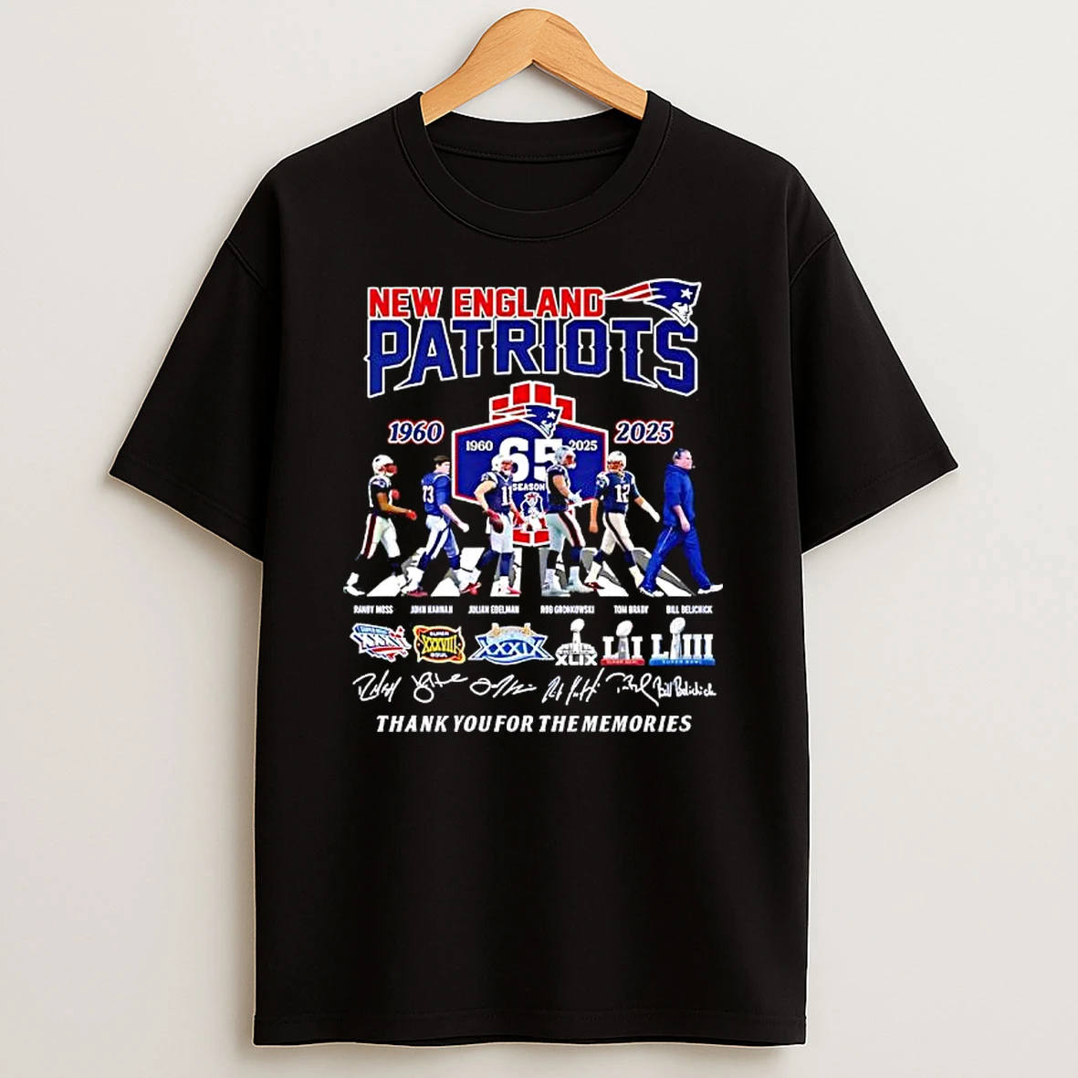 New England Patriots 65 Seasons Super Bowl Champions Signatures T Shirt