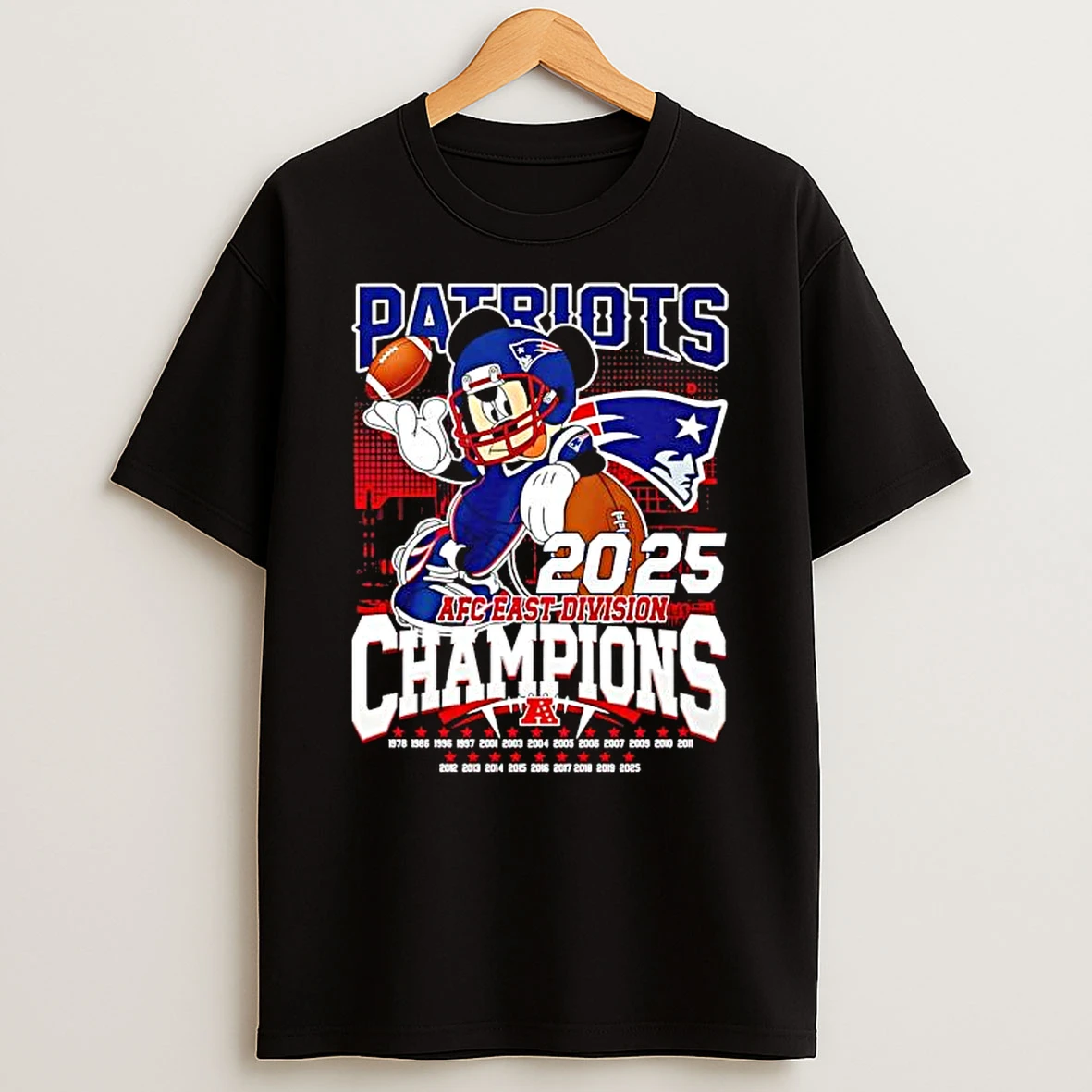 New England Patriots X Mickey Mouse Afc East Division Champions T Shirt