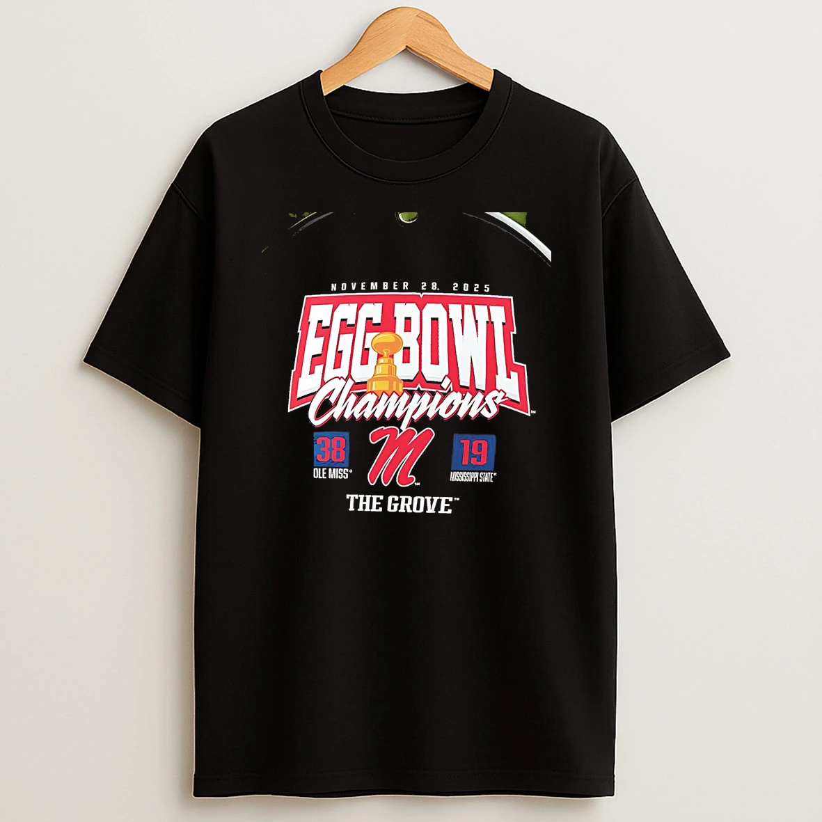 Ole Miss Rebels 2025 Egg Bowl Champions The Grove Christmas Chriast T Shirt