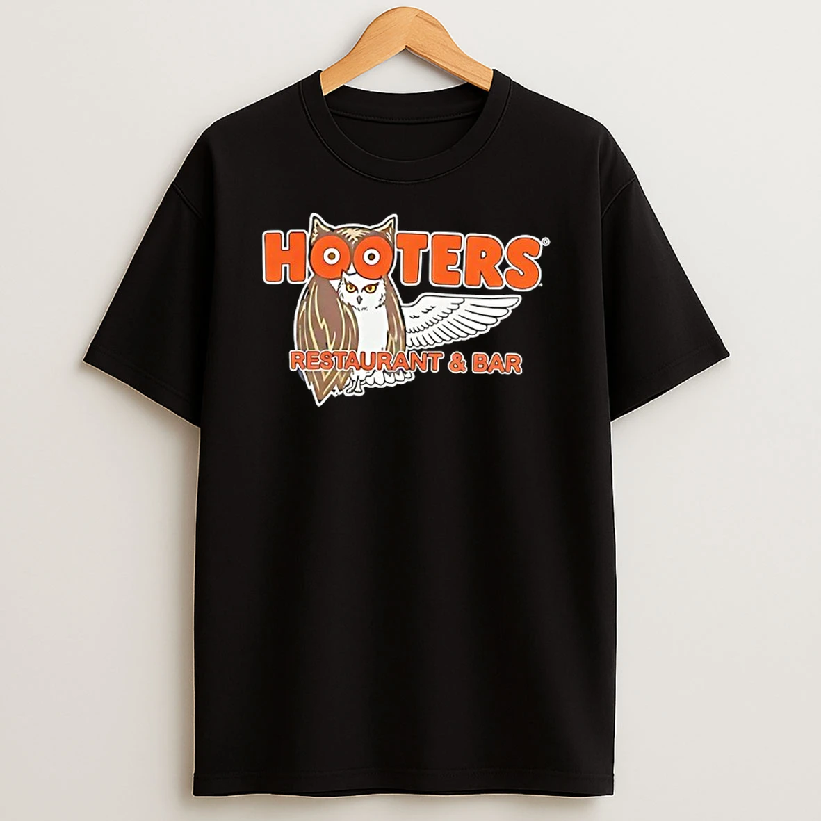 Owl Cuddling White Owl Hooters Restaurant Anbd Bar T Shirt