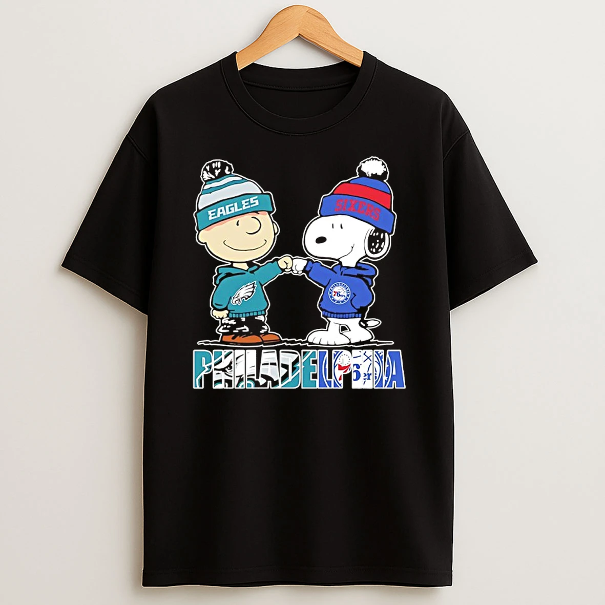 Peanuts Snoopy And Charlie Brown X Philadelphia Eagles And 76ers T Shirt
