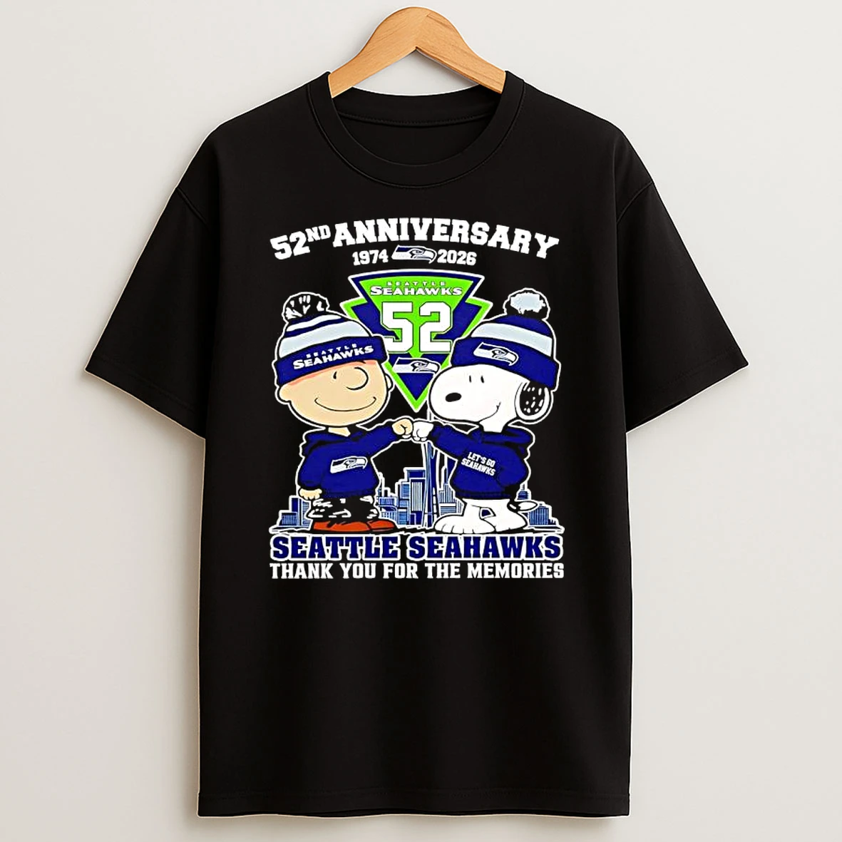 Peanuts With Seattle Seahawks 52nd Anniversary Thank You For The Memories T Shirt