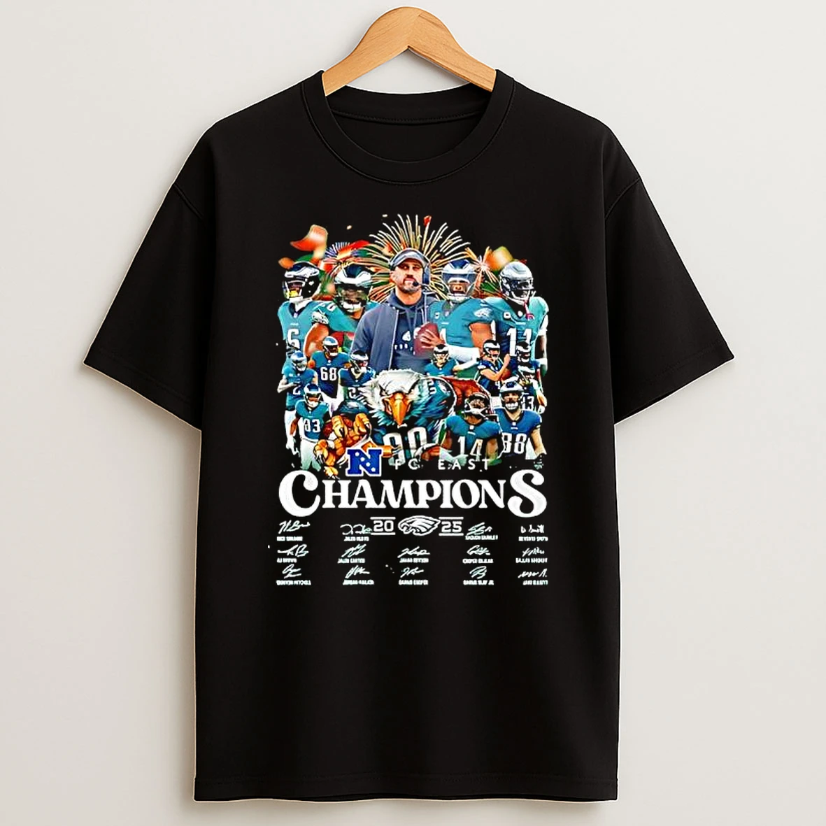 Philadelphia Eagles 2025 Nfc East Division Champions Signatures T Shirt