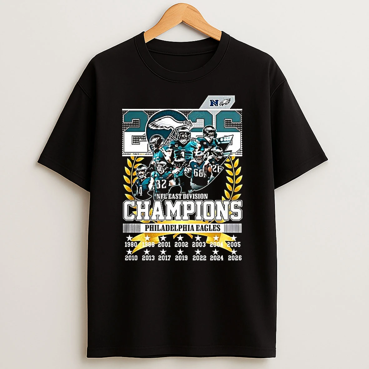 Philadelphia Eagles 2026 Nfc East Division Championship Player Logo Laurel Wreath T Shirt