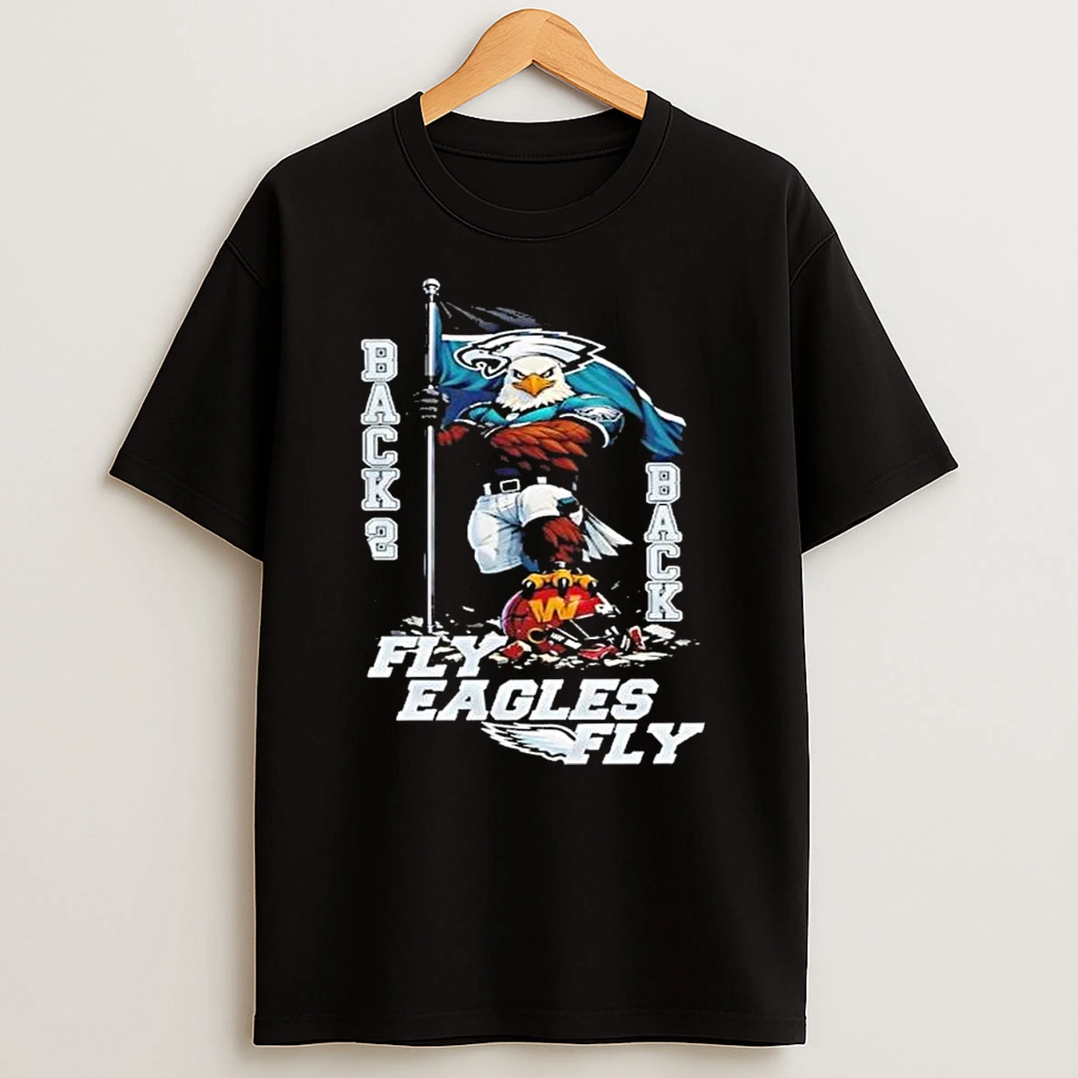 Philadelphia Eagles Beat Washington Commanders Nfl 2025 Nfc East Champions Back To Back T Shirt