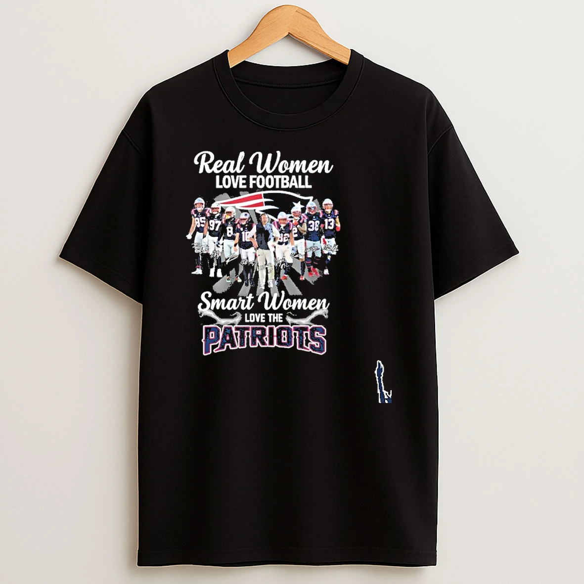 Real Women Love Football Smart Women Love The New England Patriots Playoffs T Shirt