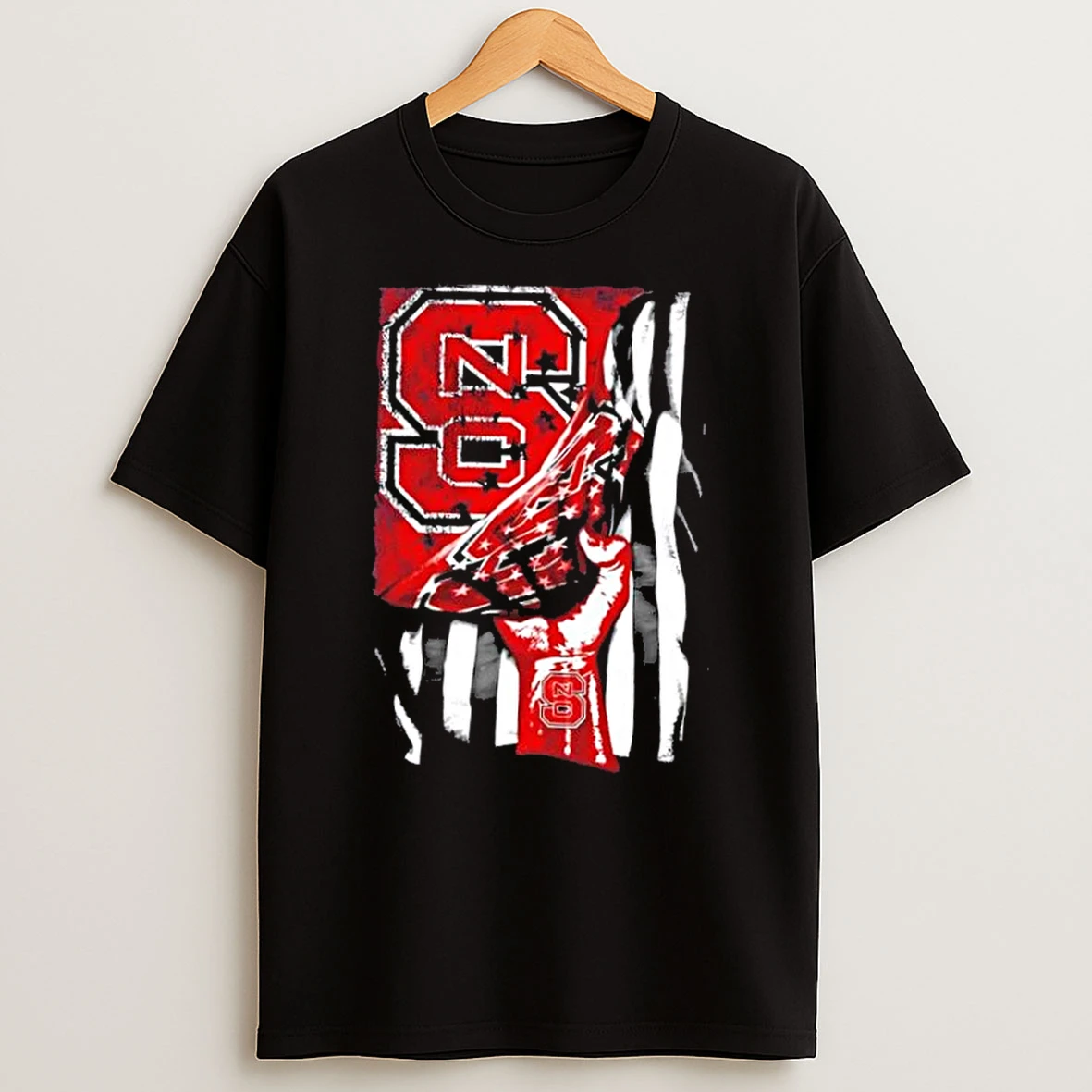 Revealing The Glory Nc State Wolfpack X Usa Flag T Shirt