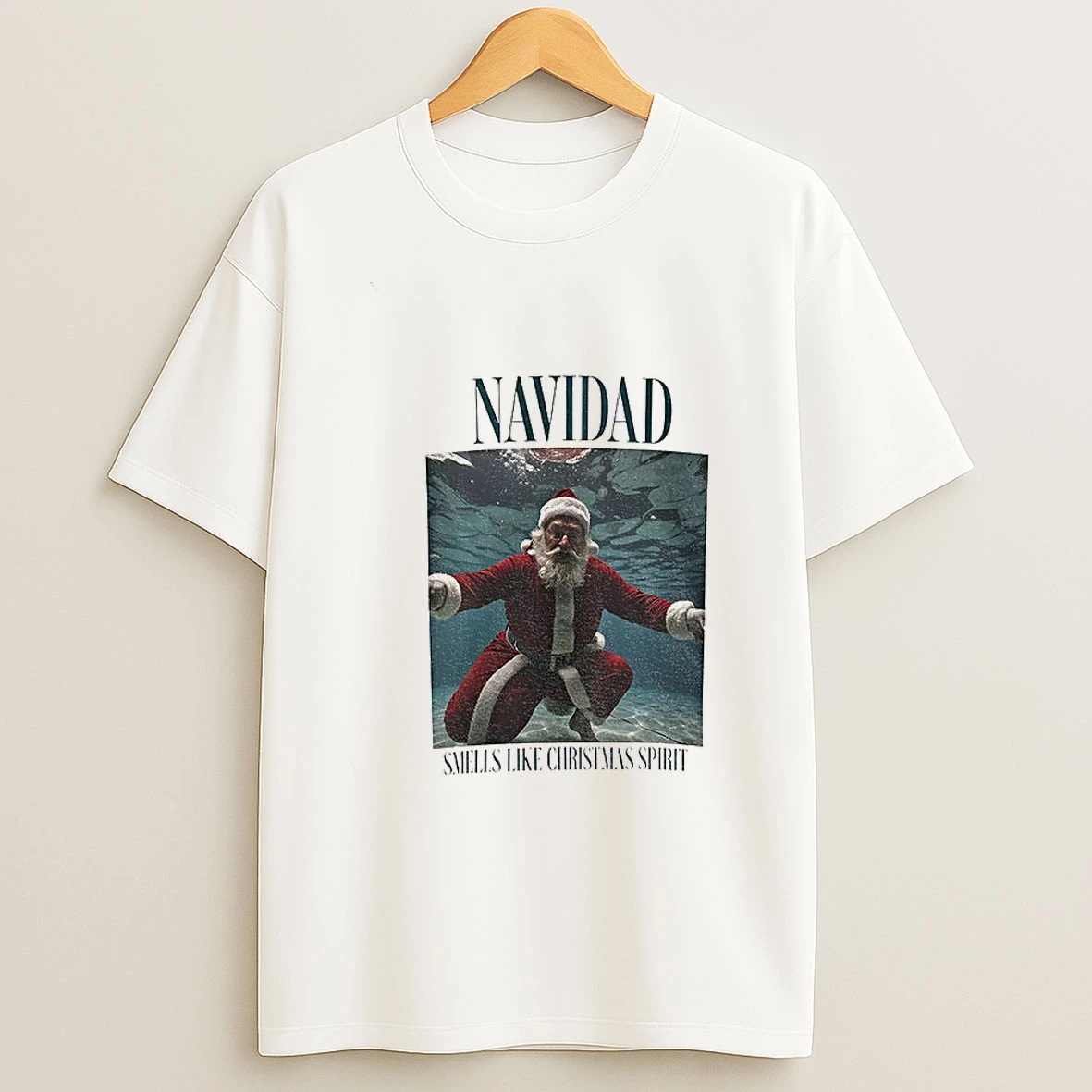 Santa Claus Navidad Smells Like Christmas Spirit Merry Christmas T Shirt