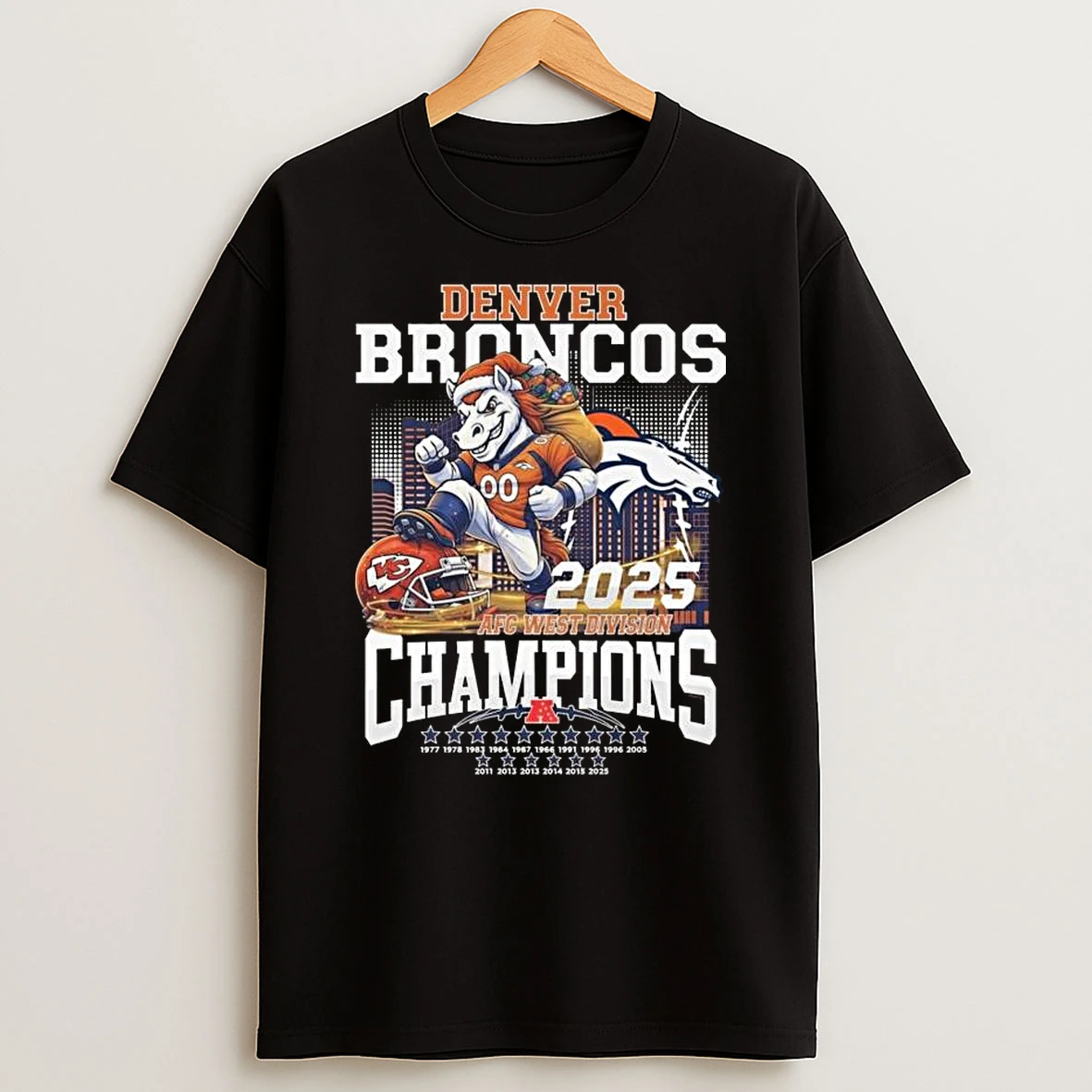 Santa Mascot Denver Broncos 2025 Afc West Division Champions T Shirt
