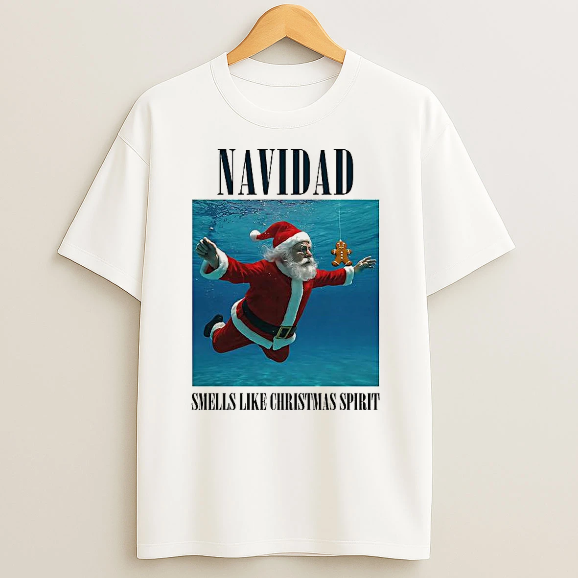 Santa Gingerbread Navidad Smells Like Christmas Spirit Meme T Shirt