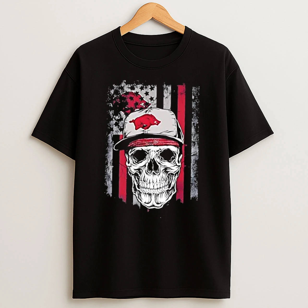 Skull Wearing A Cap Arkansas Razorbacks Us Flag T Shirt