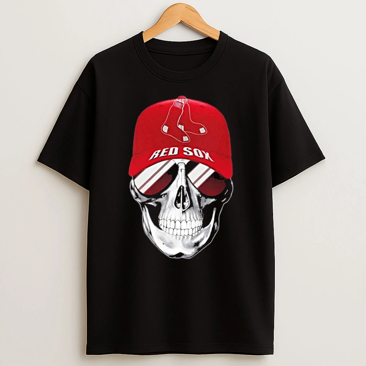 Skull Wearing A Cap Boston Red Sox And Smiling With Fans T Shirt