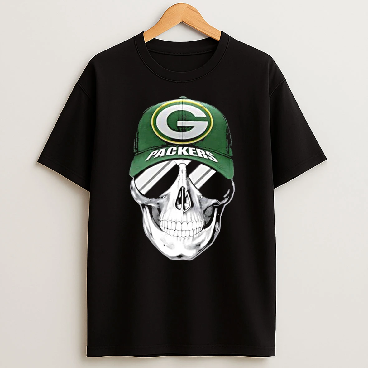Skull Wearing A Cap And Smile Green Bay Packers Fans T Shirt