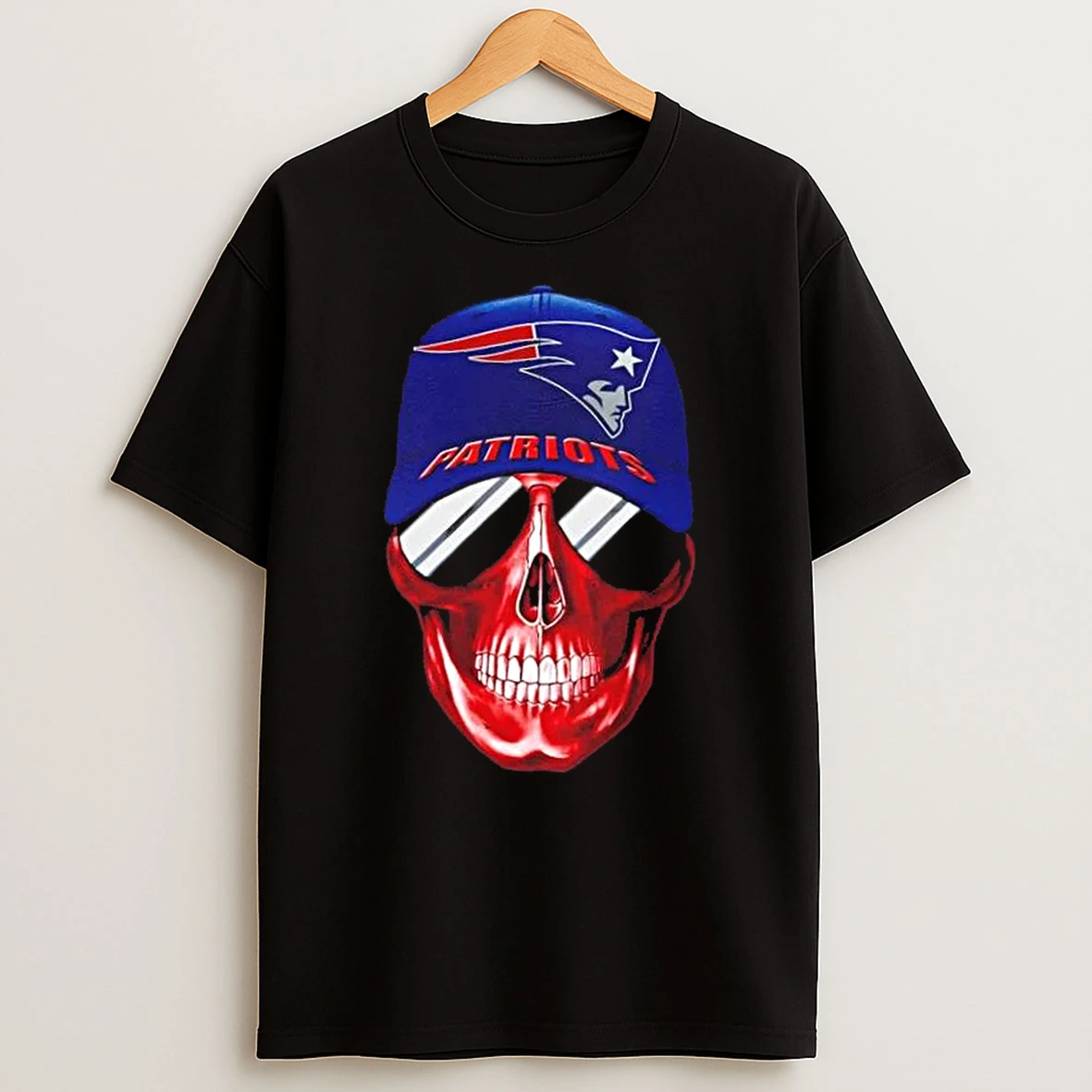 Skull Wearing A Cap And Smile New England Patriots Fans T Shirt