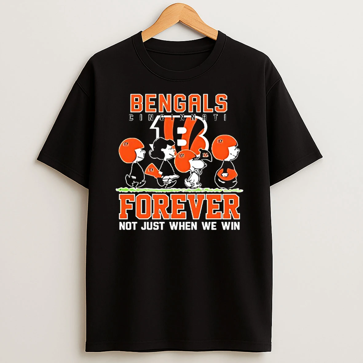 Snoopy And Charlie Brown Cincinnati Bengals Forever Not Just When We Win T Shirt