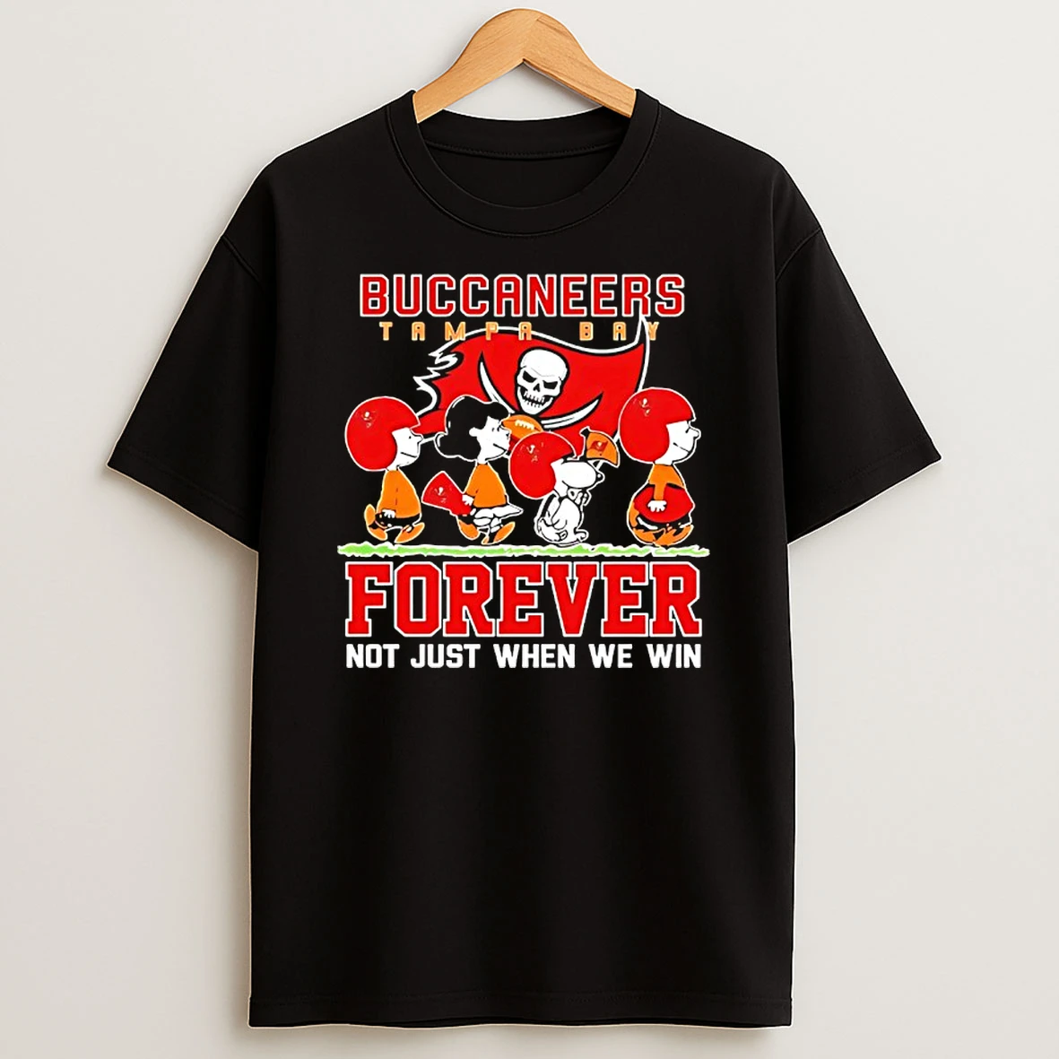 Snoopy And Charlie Brown Tampa Bay Buccaneers Forever Not Just When We Win T Shirt