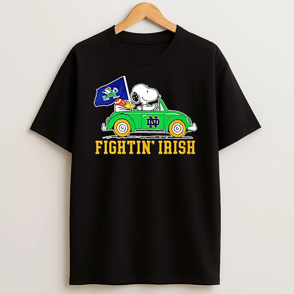 Snoopy And Woodstock Driving Notre Dame Fighting Irish Car With Flag Logo T Shirt