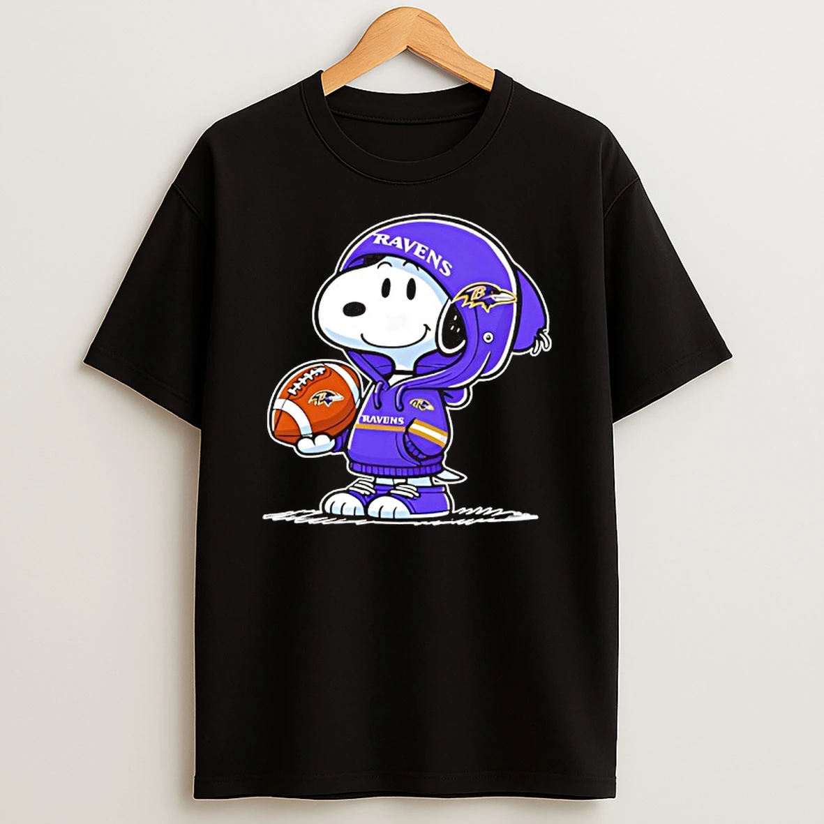 Snoopy Wears Baltimore Ravens Football T Shirt
