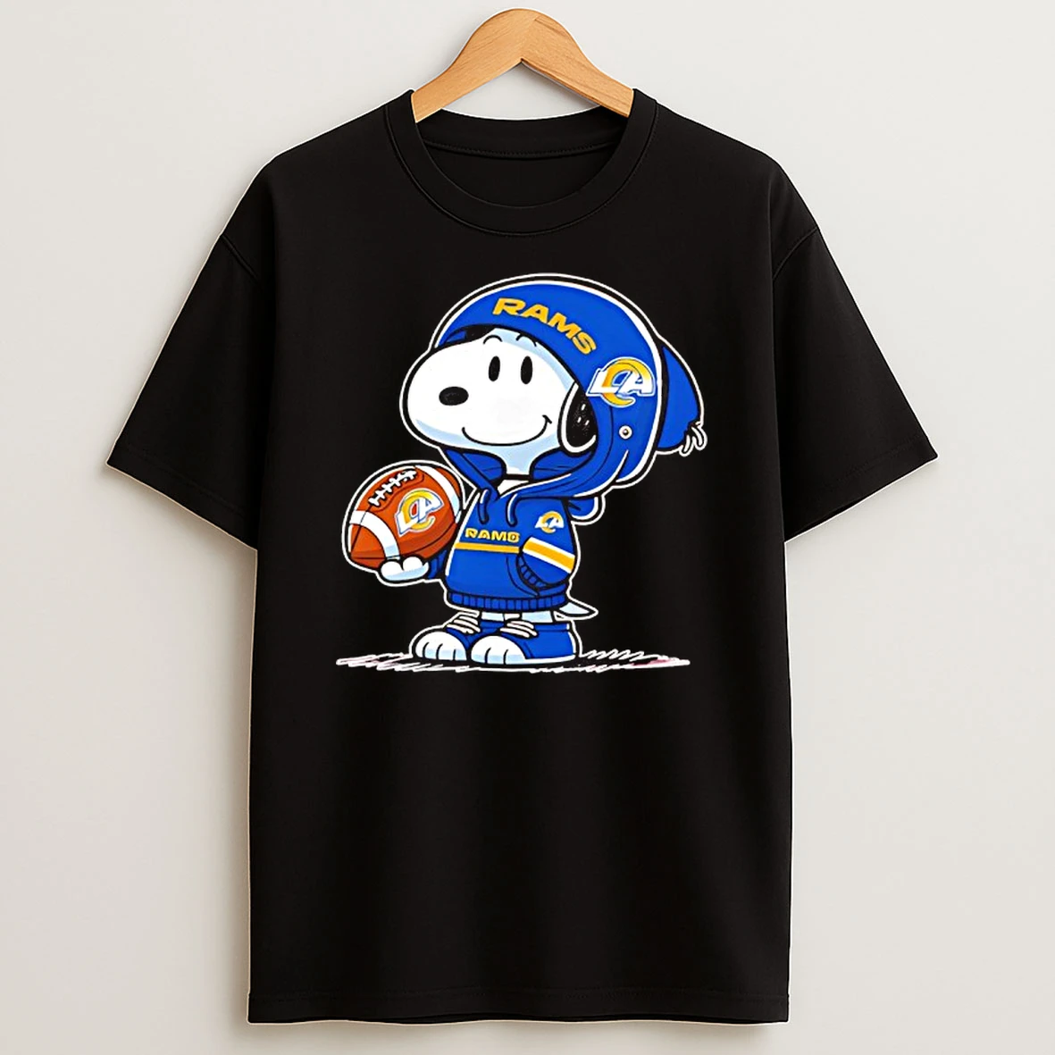 Snoopy Wears Los Angeles Rams Football T Shirt