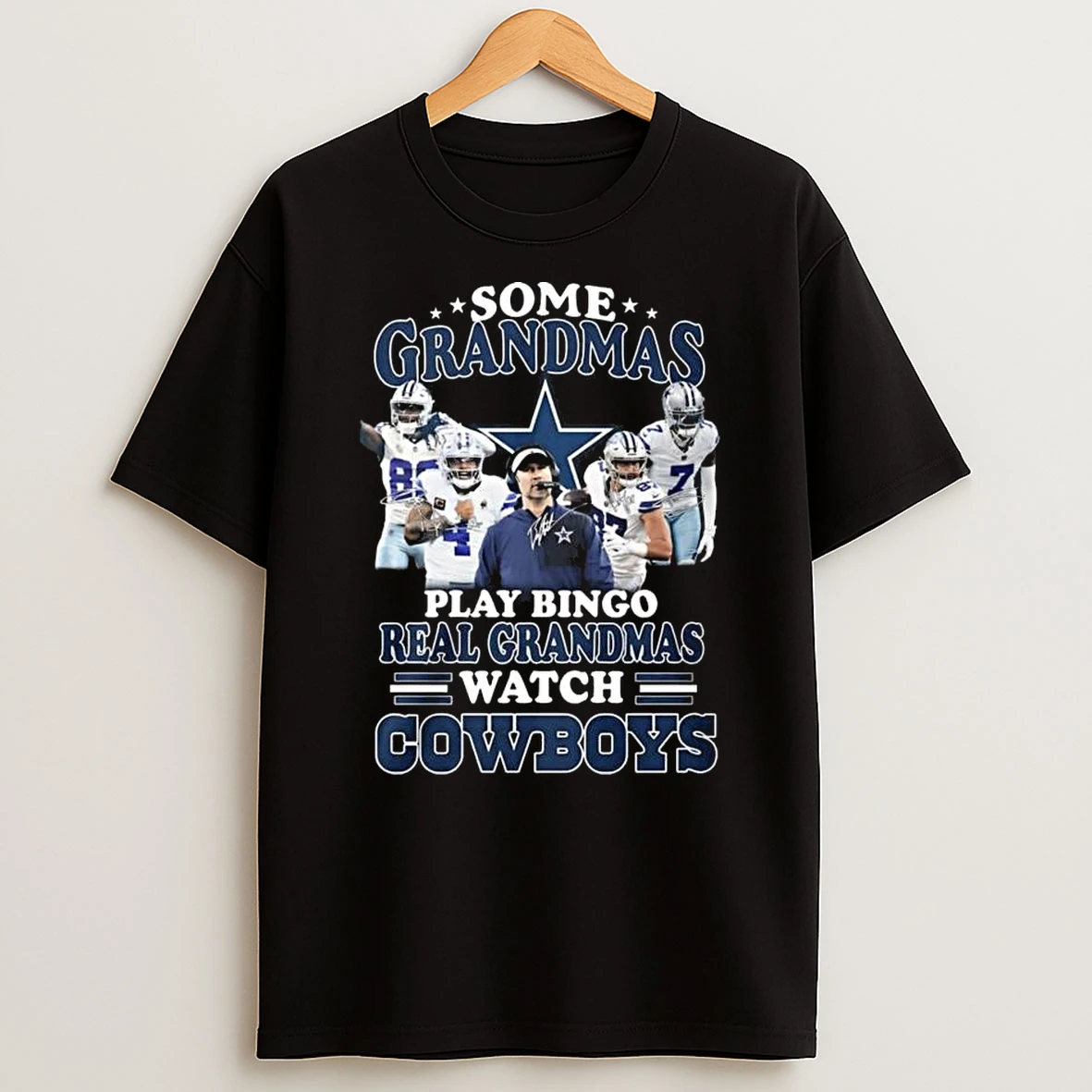 Some Grandmas Play Bingo Real Grandmas Watch Dallas Cowboys Players Signatures 2025 T Shirt
