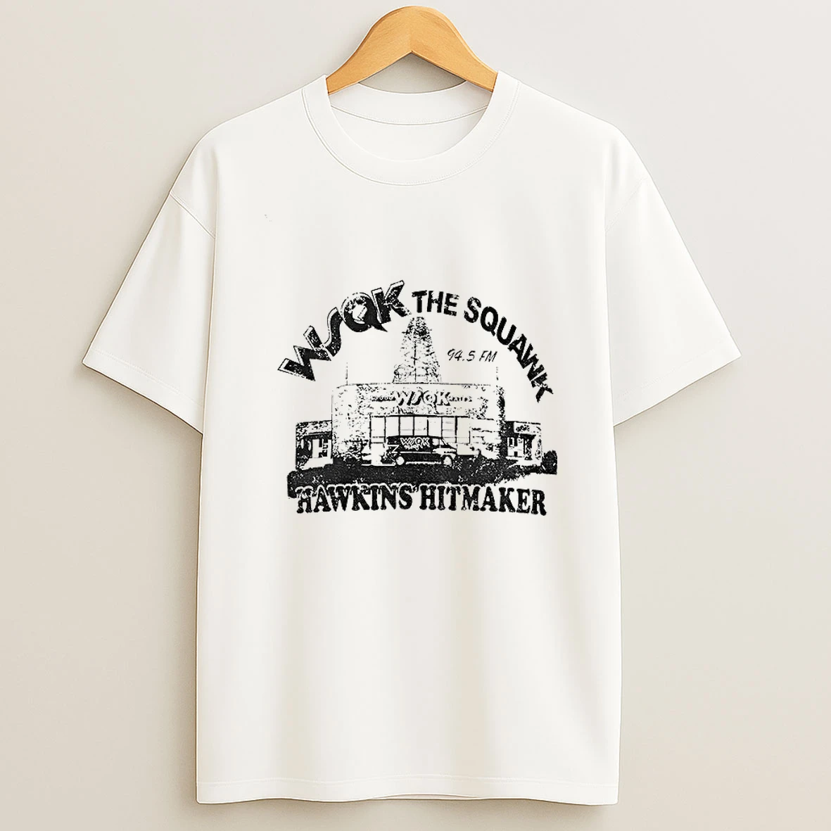 Stranger Things Radio Wsqk The Squawk Hawkins Hitmaker Vintage T Shirt