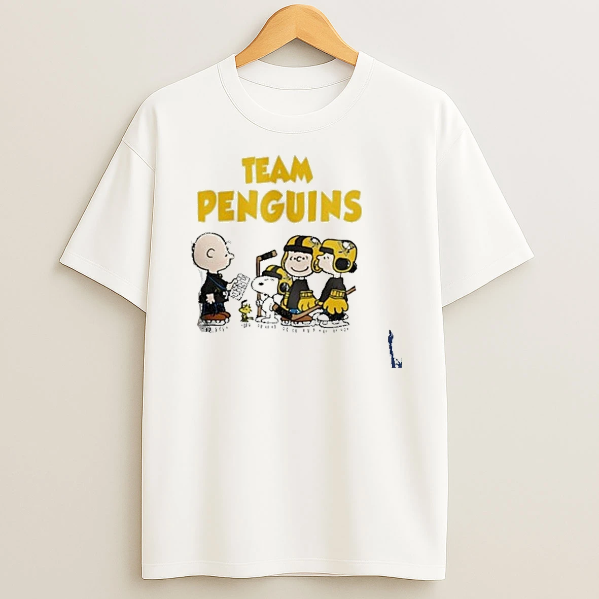 Team Pittsburgh Penguins Peanuts Hockey T Shirt