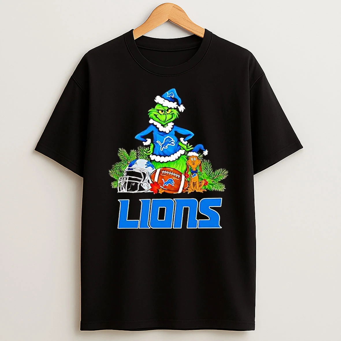 The Grinch And Max Detroit Lions Christmas Helmet Items T Shirt