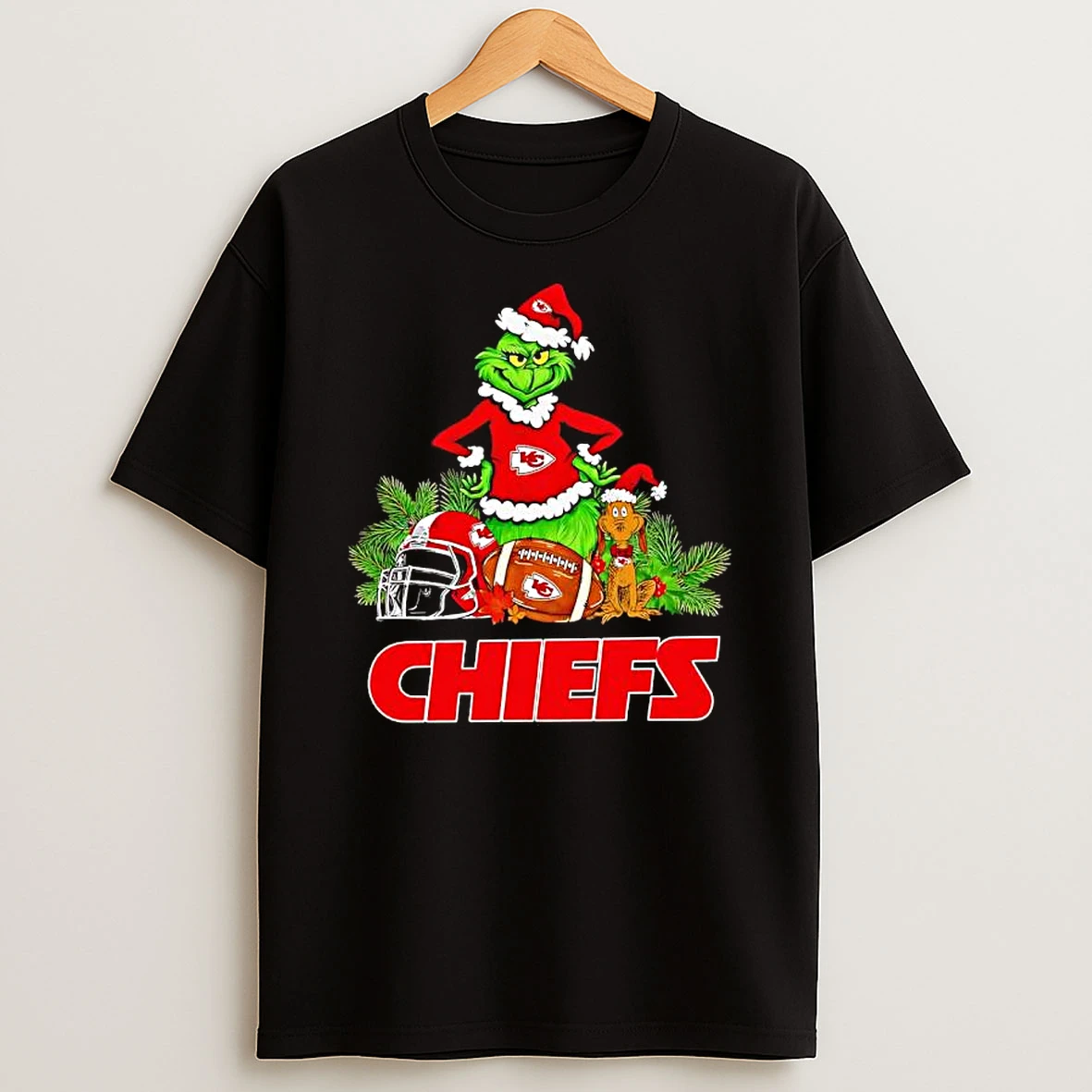 The Grinch And Max Kansas City Chiefs Christmas Helmet Items T Shirt
