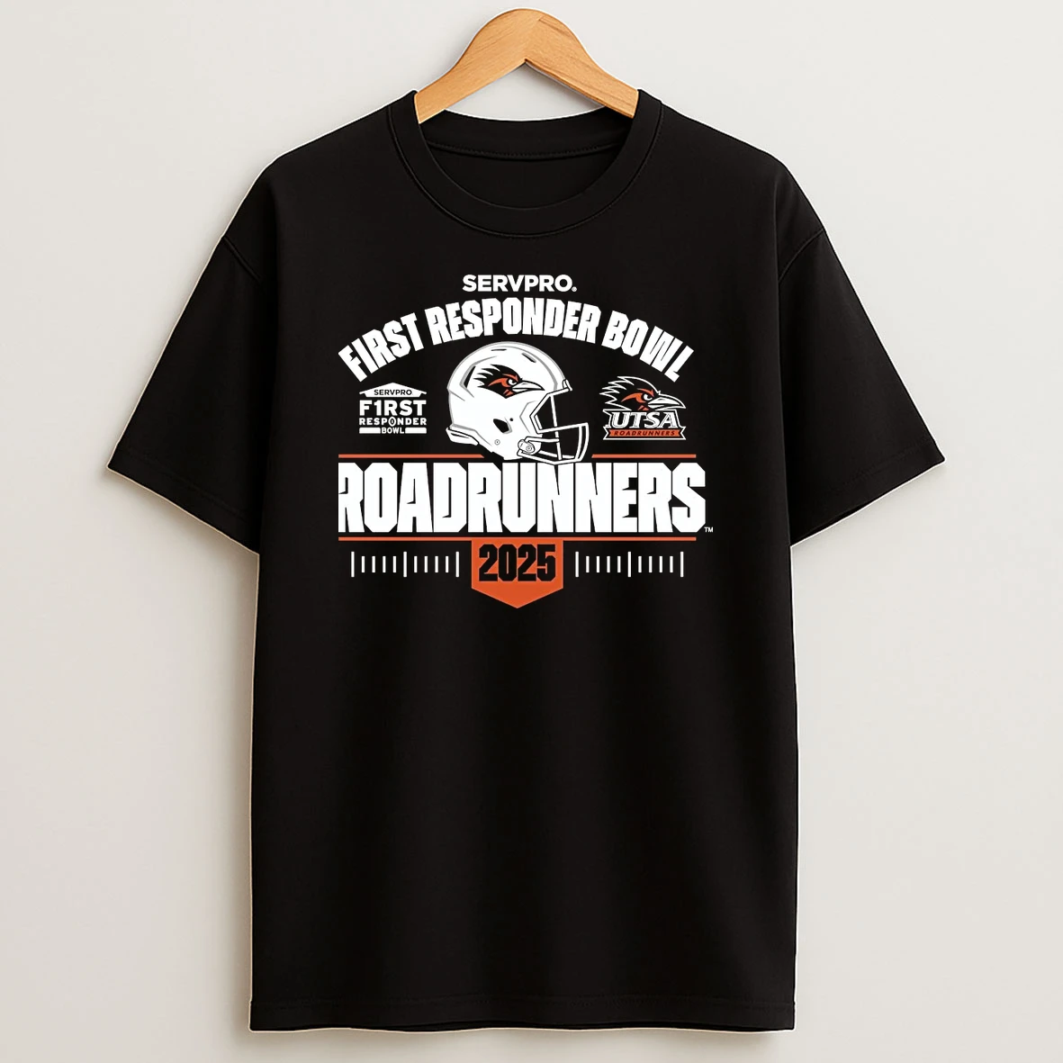 Utsa Roadrunners 2025 First Responder Bowl Helmet T Shirt