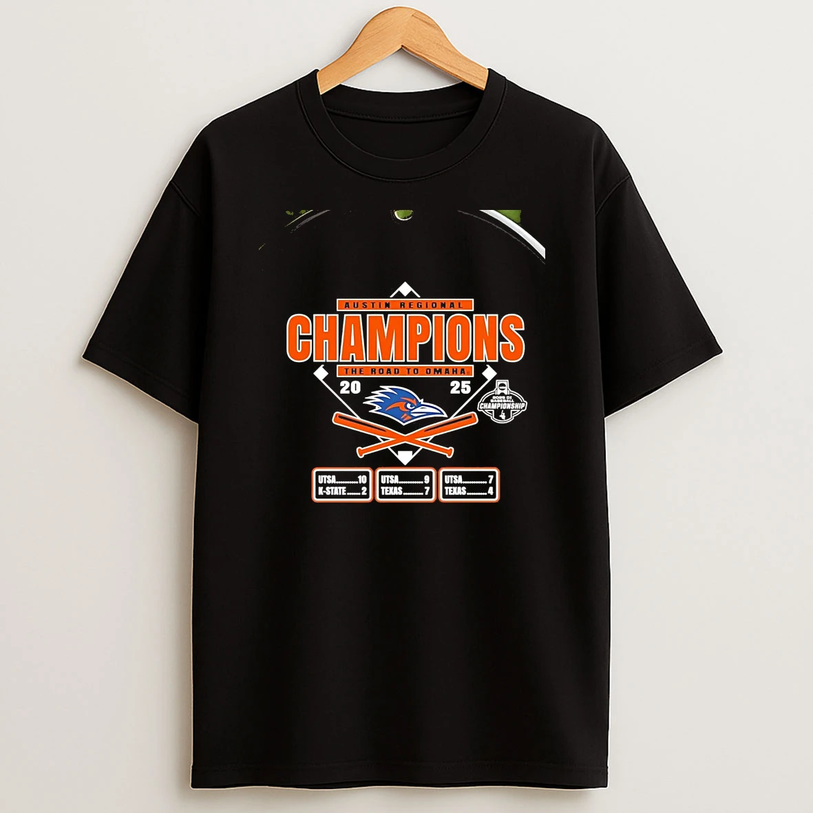 Utsa Roadrunners 2025 The Road To Omaha Austin Regional Champions Chriast T Shirt