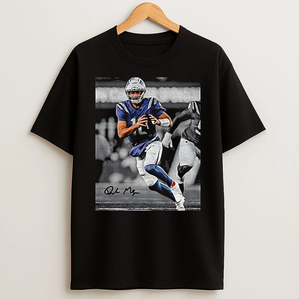 Vintage 90s Drake Maye Signature Photo T Shirt