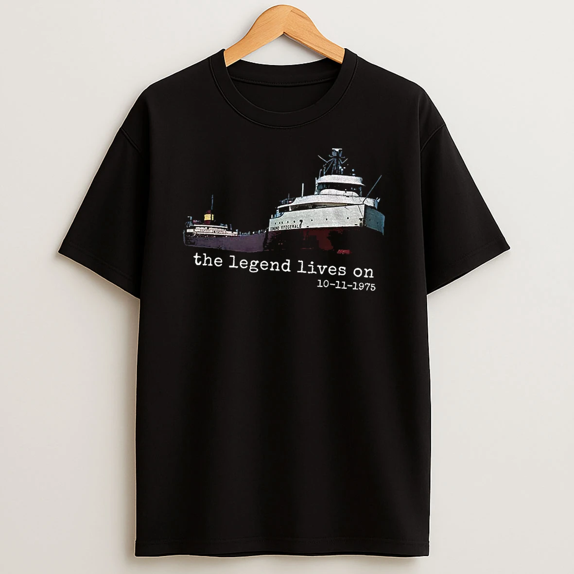 Vintage Edmund Fitzgerald Great Lakes Ship The Legend Lives One 10 11 1975 T Shirt