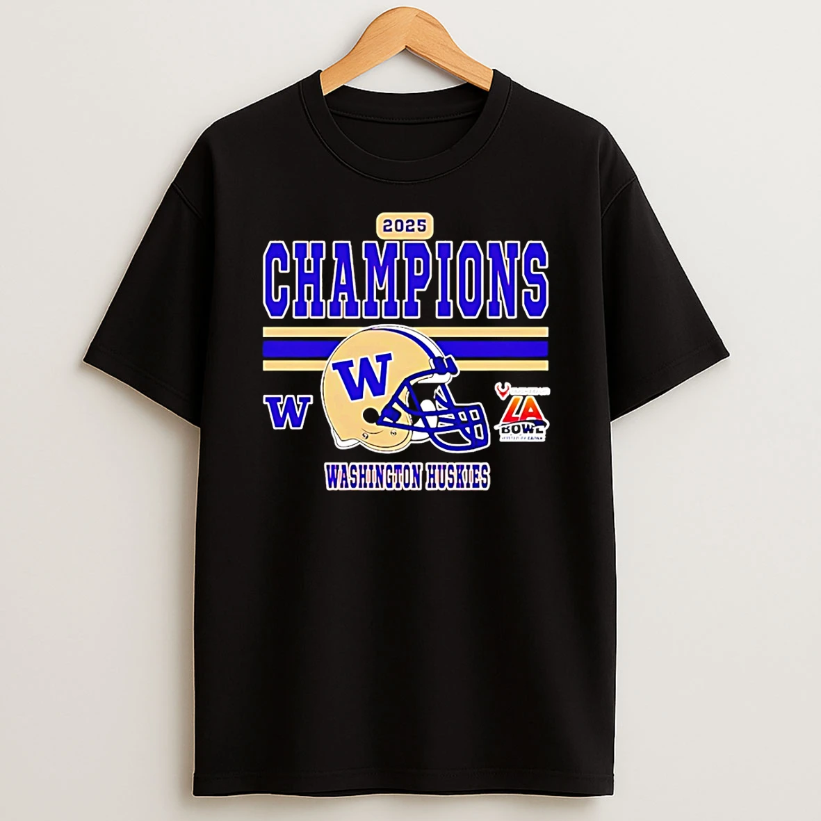 Washington Huskies 2025 La Bowl Champions Helmet T Shirt
