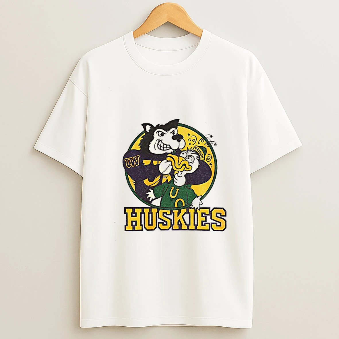 Washington Huskies Punch Oregon Ducks Funny Mascot Football Inspired T Shirt