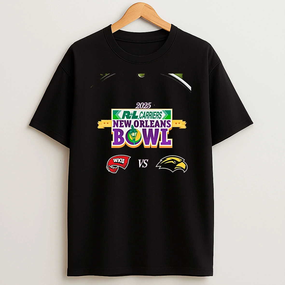 Western Kentucky Hilltoppers Vs Southern Miss Golden Eagles 2025 New Orleans Bowl Chriast T Shirt
