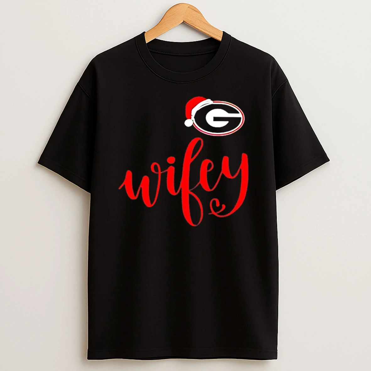 Wifey Georgia Bulldogs Santa Hat Merry Christmas T Shirt