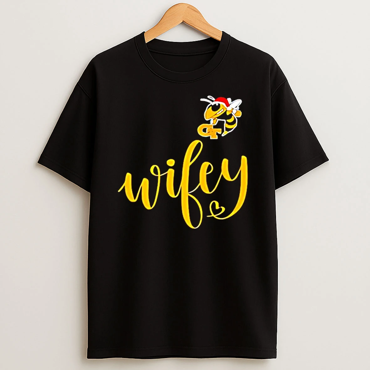 Wifey Georgia Tech Yellow Jackets Santa Hat Merry Christmas T Shirt