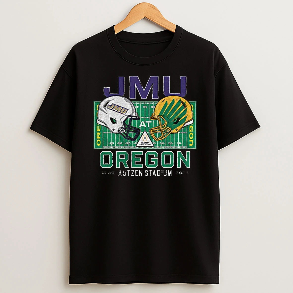 Xh7akmhe James Madison Dukes Vs Oregon Ducks 2025 College Football Playoff Autzen Stadium T Shirt